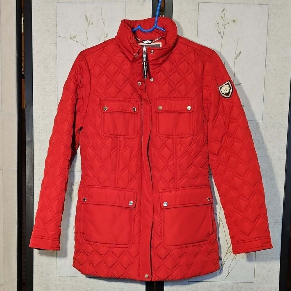 Vince Camuto Red Puffer Jacket with High Collar and Quilted Design